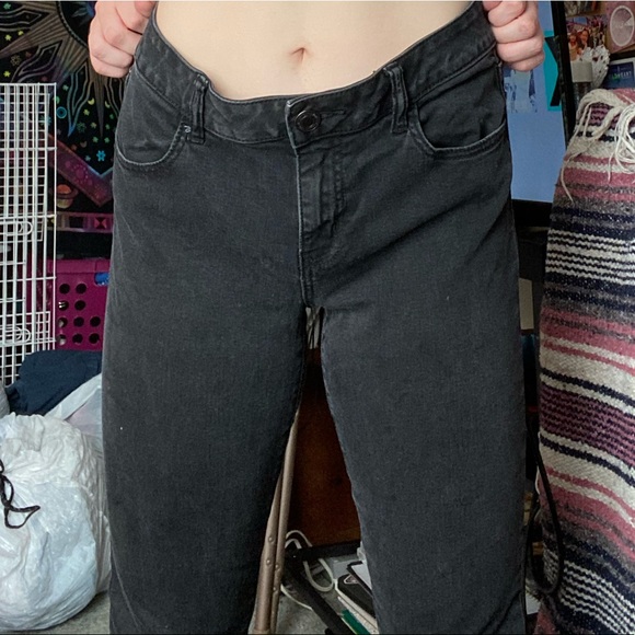 Black skinny jeans - Picture 2 of 4